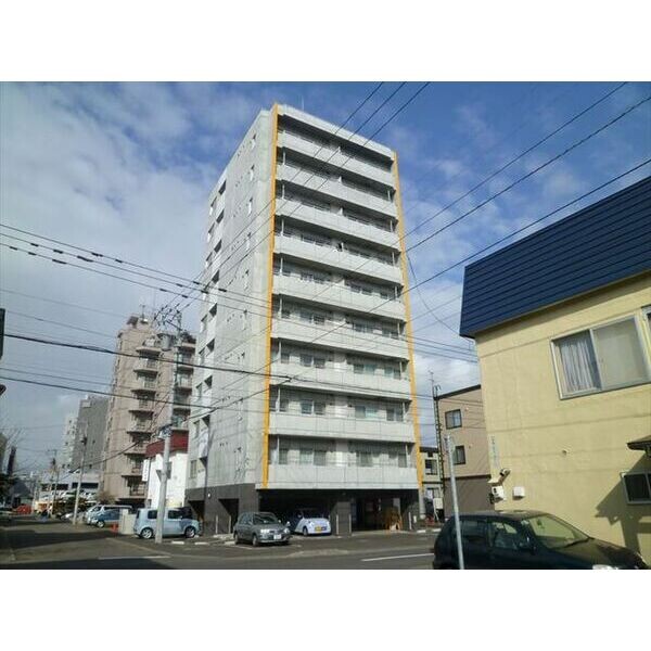 札幌市豊平区美園四条のマンションの建物外観