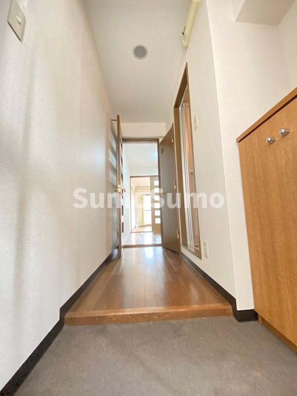 玄関　明るい玄関です