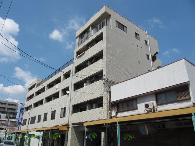 名古屋市北区柳原のマンションの建物外観