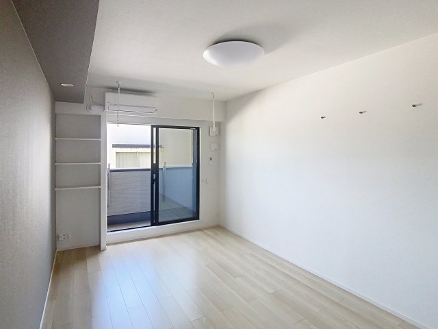 居室・リビング　2025年7月撮影※現況を優先します。