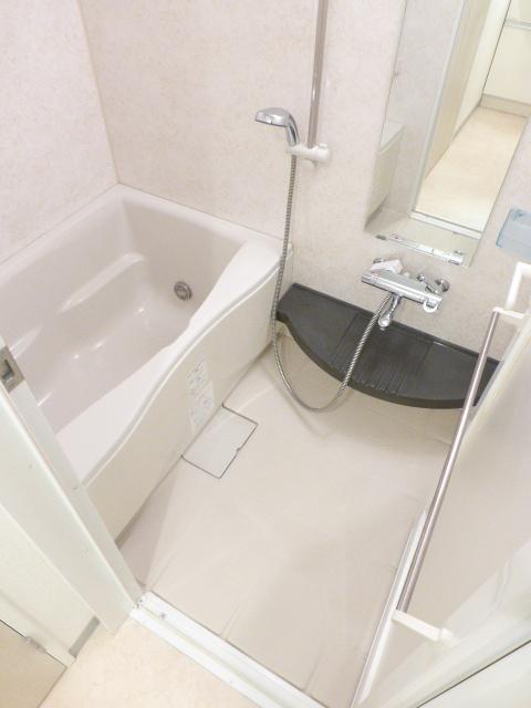 バス・シャワールーム　風呂