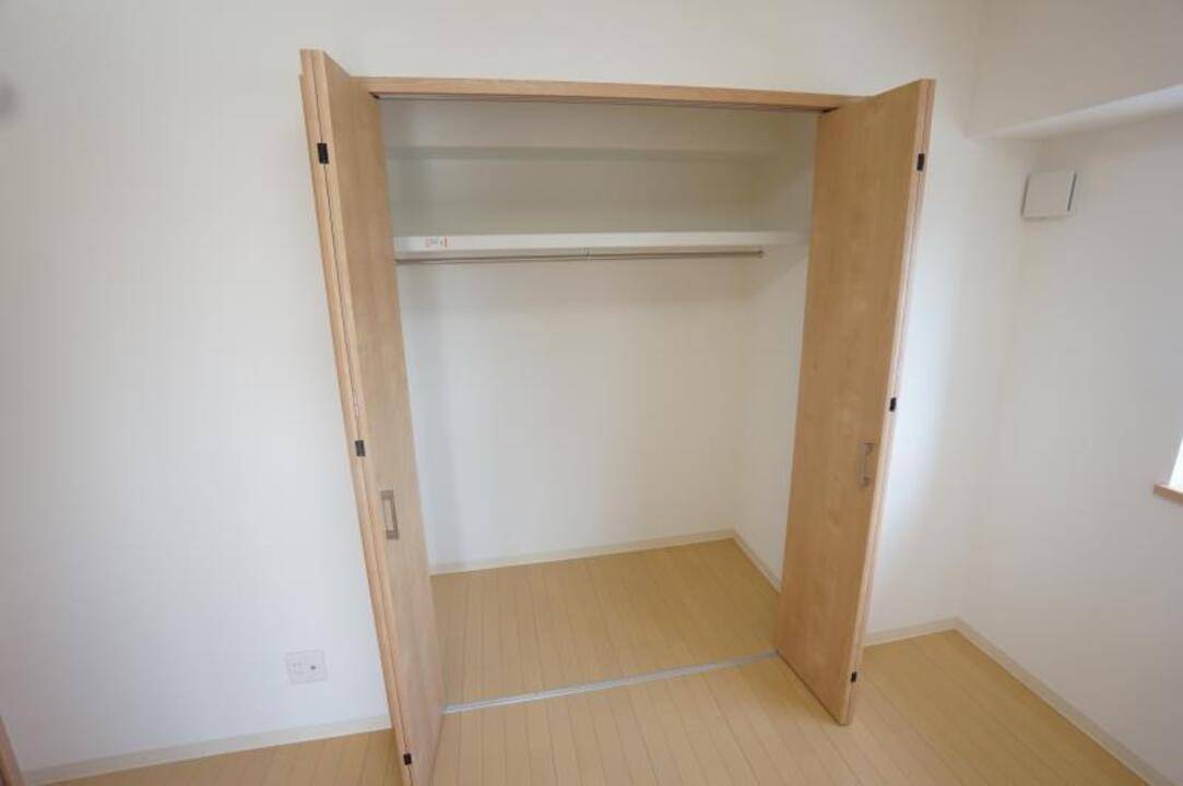 収納　クローゼット