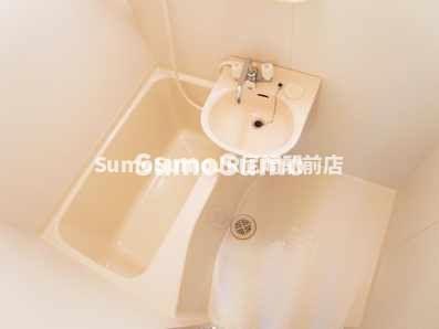 バス・シャワールーム　日々の疲れを癒すお風呂付です