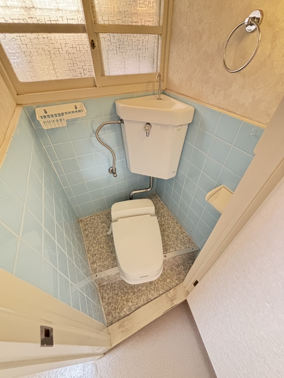 東垂水2丁目テラスハウスのトイレ写真