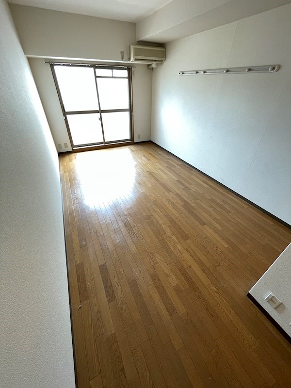 居室・リビング　※同タイプの他のお部屋です