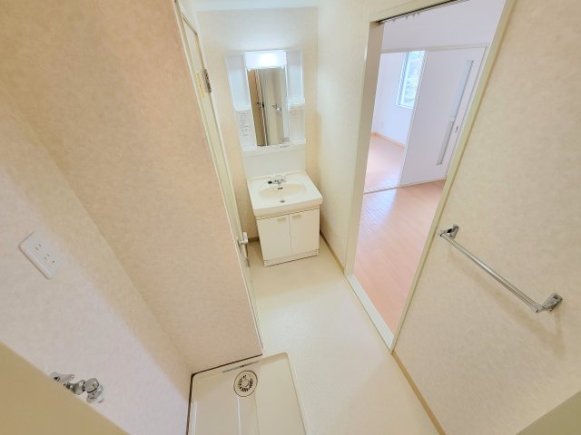 ロイヤルハイツ東生駒の内装写真