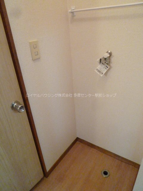 その他設備　室内洗濯機置き場です♪