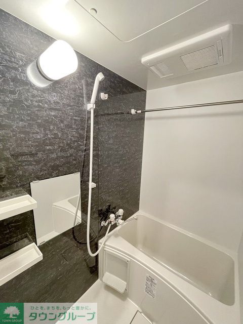 バス・シャワールーム　バス