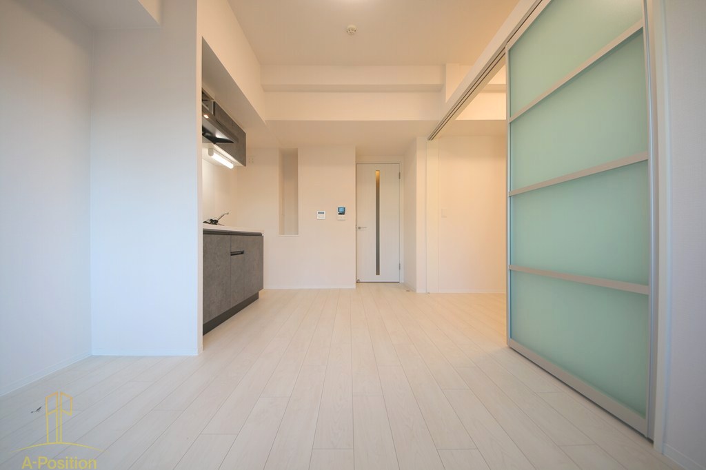 居室・リビング　Krystal FimethII番館