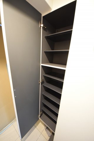 収納　リアライズ小路駅前　クローゼット