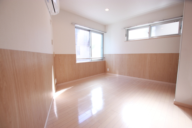 居室・リビング　※照明は設備ではありません