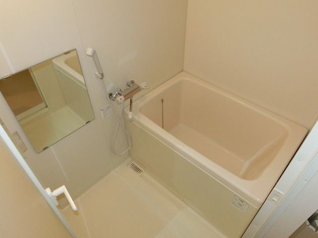 バス・シャワールーム　浴室