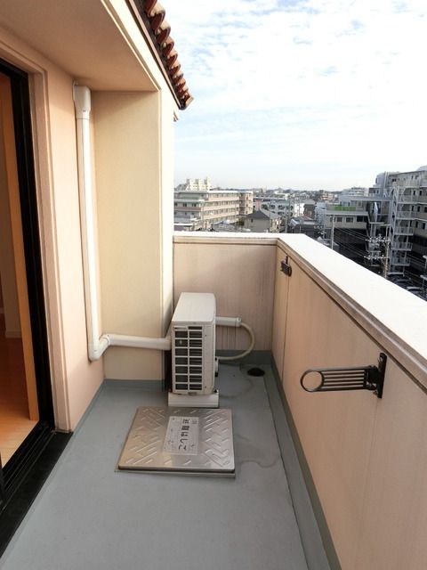 バルコニー　バルコニー