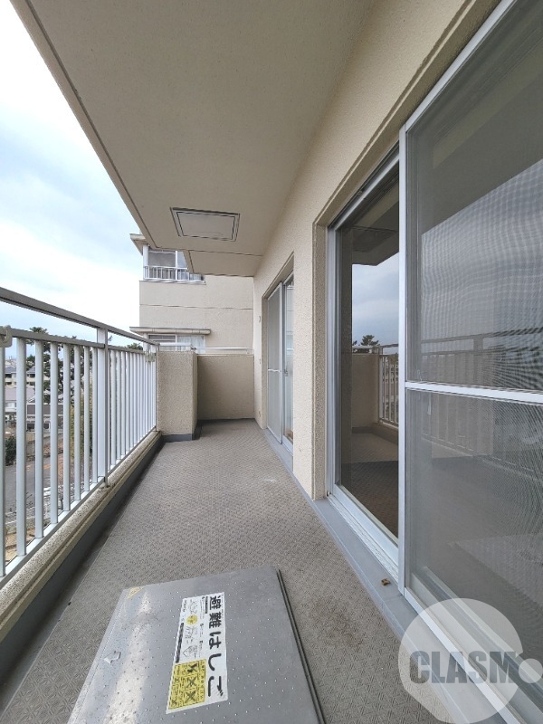 バルコニー　日当たり良好♪