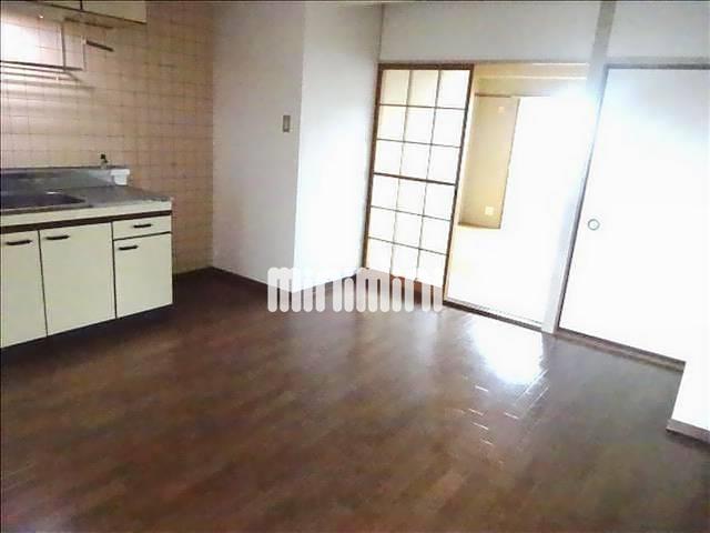 居室・リビング　洋間