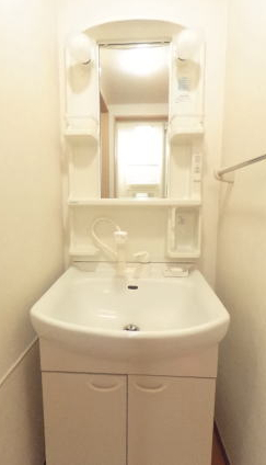 洗面設備　同仕様