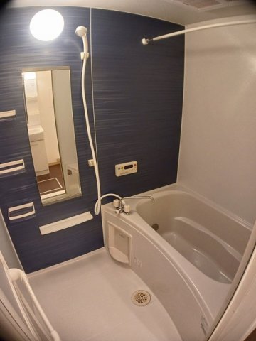 バス・シャワールーム　ゆったり過ごせるお風呂です