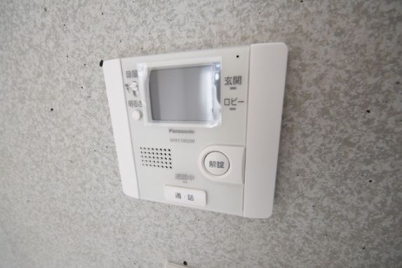 セキュリティ　訪問者の顔を確認できるTVモニタインターホン♪