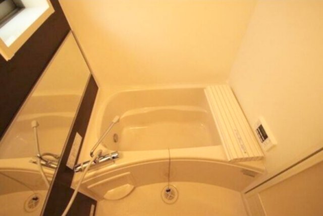 バス・シャワールーム　清潔な浴室！