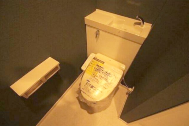 トイレ　シンプルなトイレ！