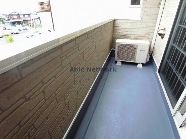 バルコニー　バルコニー
