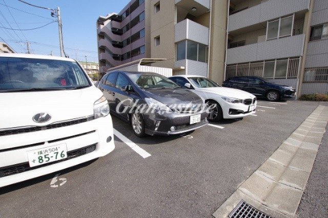 駐車場　☆駐車場ございます☆