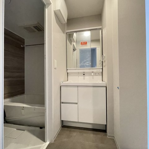 洗面設備　同仕様タイプです