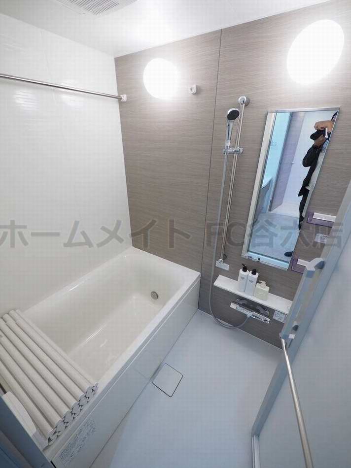 バス・シャワールーム