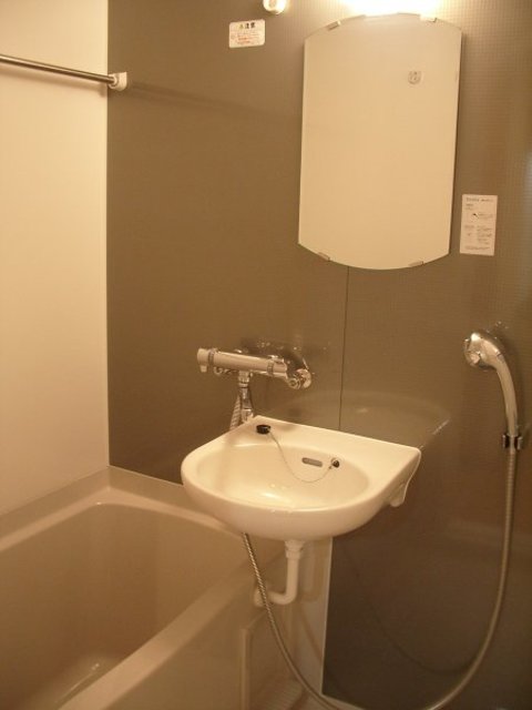 バス・シャワールーム　バスルーム