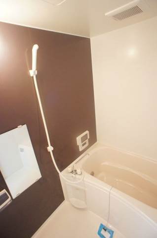 バス・シャワールーム　同型イメージ