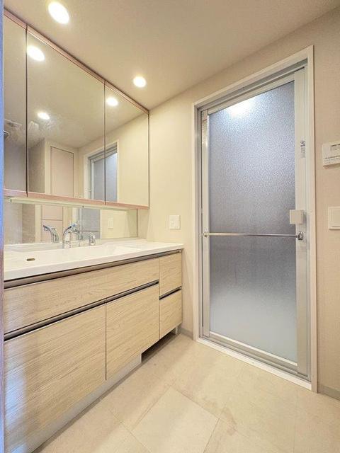 洗面設備　洗面所