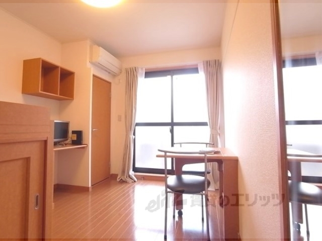 居室・リビング　洋室