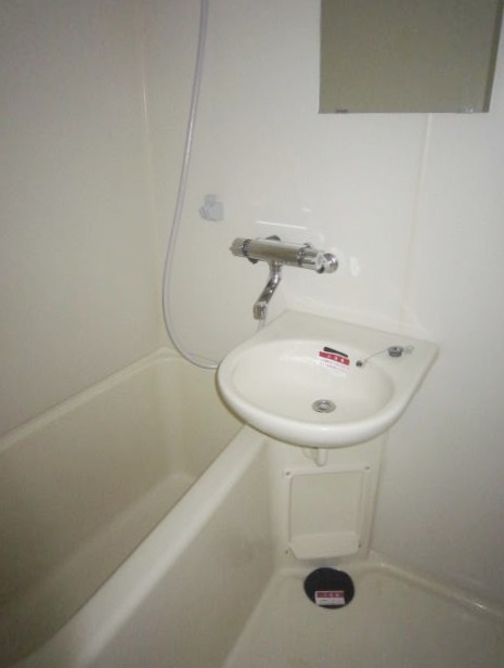 バス・シャワールーム　同仕様