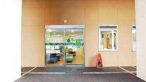 ドラックストア　ライム薬局（ドラッグストア）まで408m