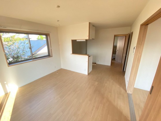 居室・リビング　※別部屋の写真です