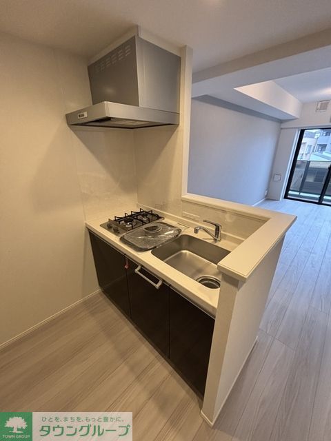 キッチン　※写真は同タイプ住戸です。