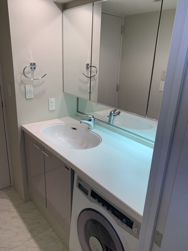 洗面設備　☆嬉しい独立洗面台☆