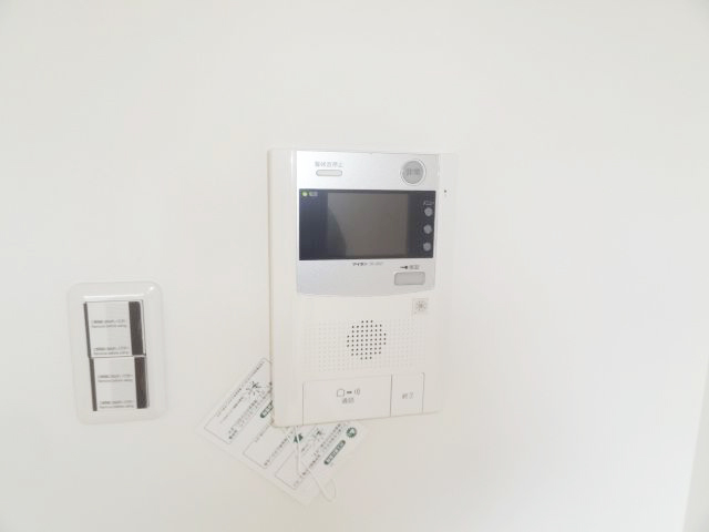 セキュリティ　★TV付インターホンだから安心★
