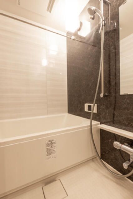 バス・シャワールーム　日々の暮らしに欠かせないお風呂です