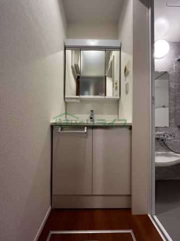 洗面設備　Kolet雑司が谷1