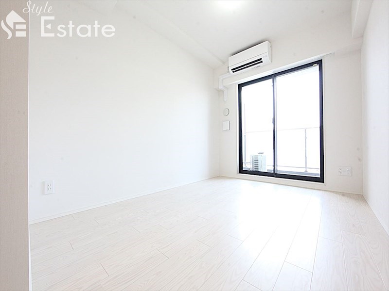 居室・リビング　内装