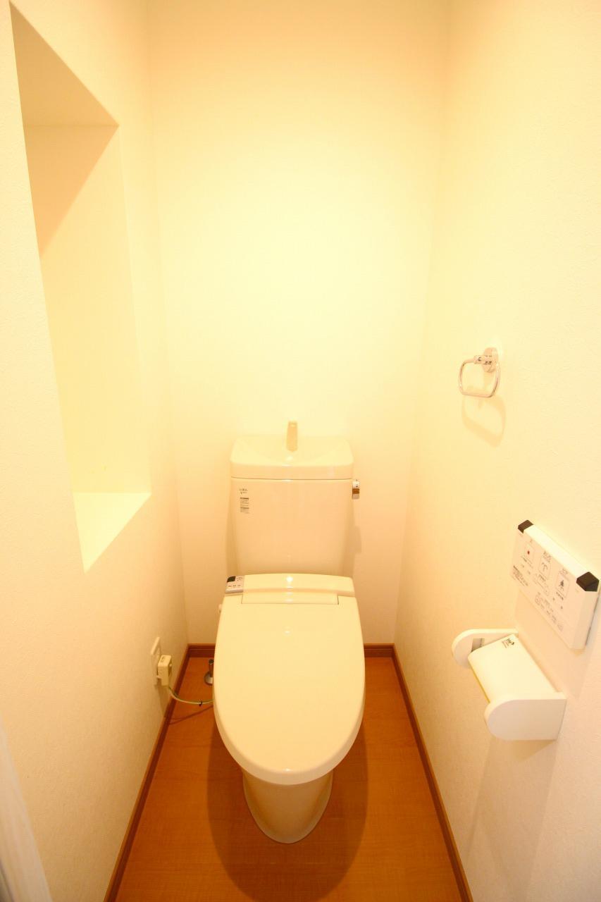 トイレ　※写真他部屋参照