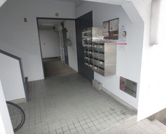 ロビー　建物の内部です