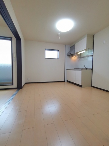 その他部屋・スペース　南向きで明るいリビング