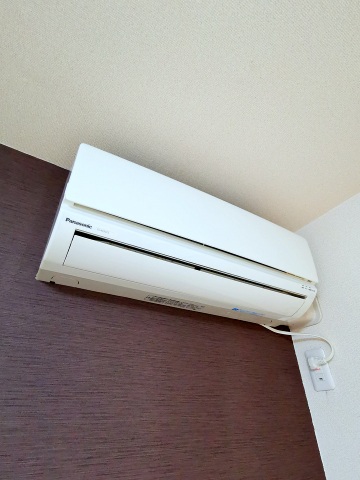 その他　エアコン付き