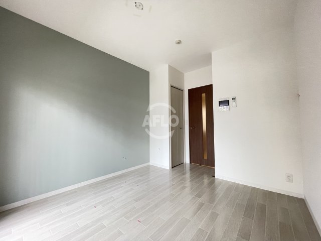 居室・リビング　エグゼ弁天町　洋室