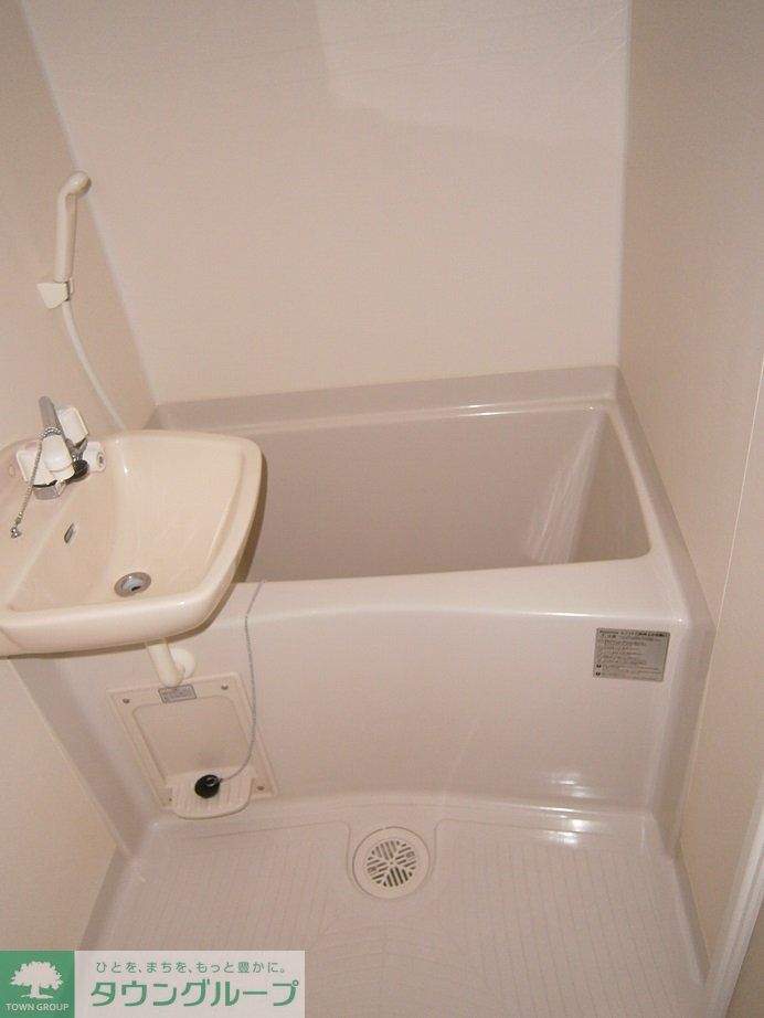 バス・シャワールーム　浴室乾燥機付き