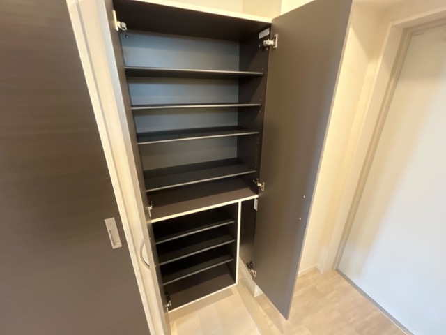 玄関　eCloud（2020年築）