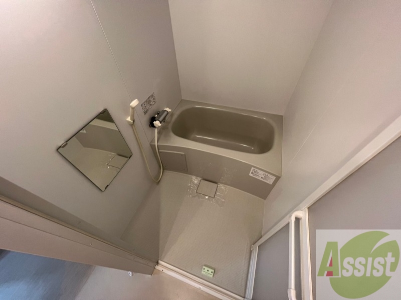 バス・シャワールーム　お風呂です。ゆっくりお風呂につかるのも体に良いですね～