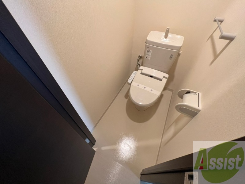 トイレ　ウォシュレット機能がついたトイレ。安心して使用できますね